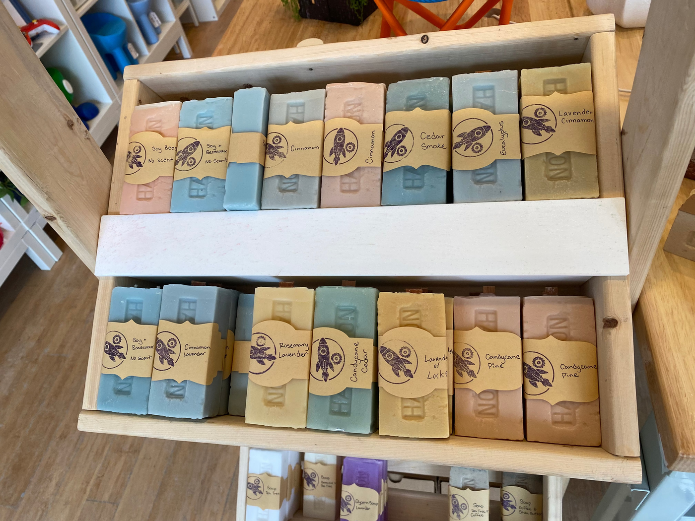 Hamilton Brick Candle