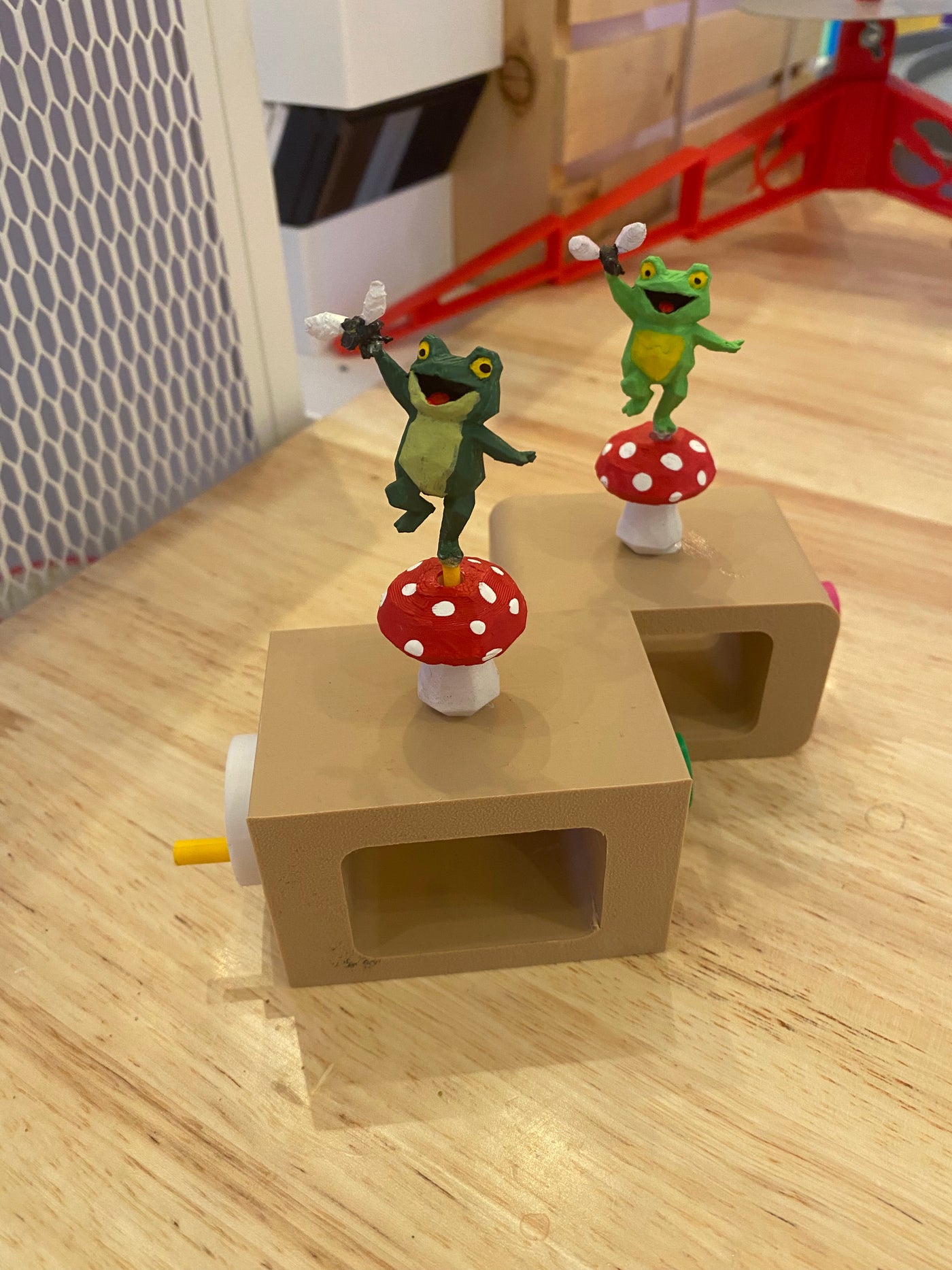 Automata Frog Stool – Hand Painted