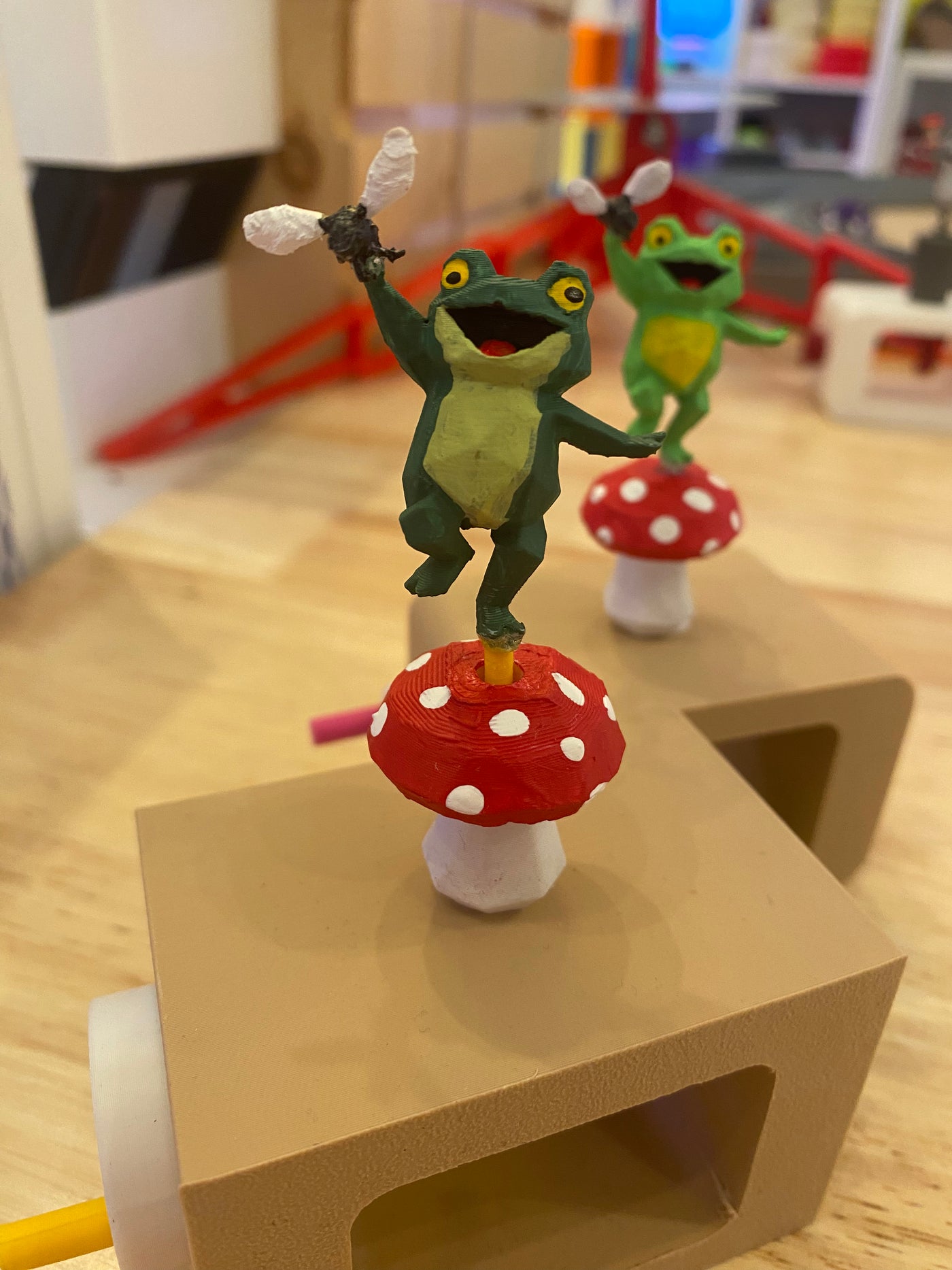Automata Frog Stool – Hand Painted - Print and Play